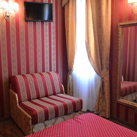 Hotel Citta Di Milano Venedig Zimmer foto