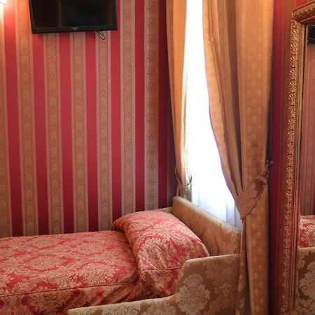 Hotel Citta Di Milano Venedig Zimmer foto