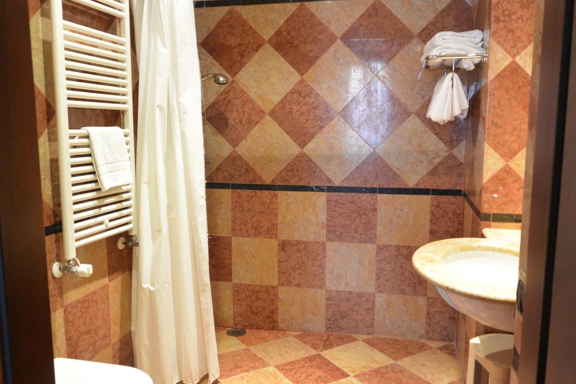 Hotel Citta Di Milano Venedig Zimmer foto